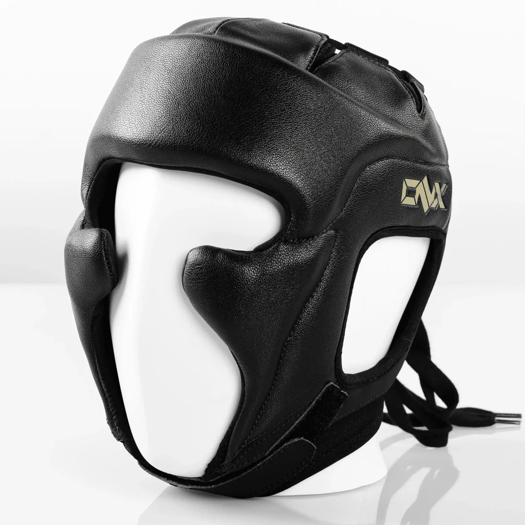 Il casco MMA ONX è ultraleggero.